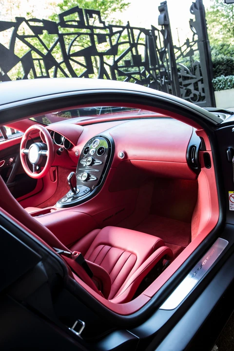 2012 Bugatti Veyron Super Sport - Image 26 of 31
