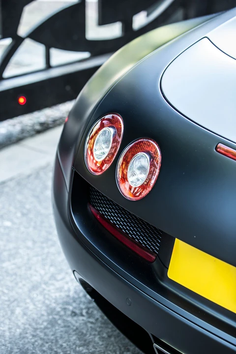 2012 Bugatti Veyron Super Sport - Image 13 of 31