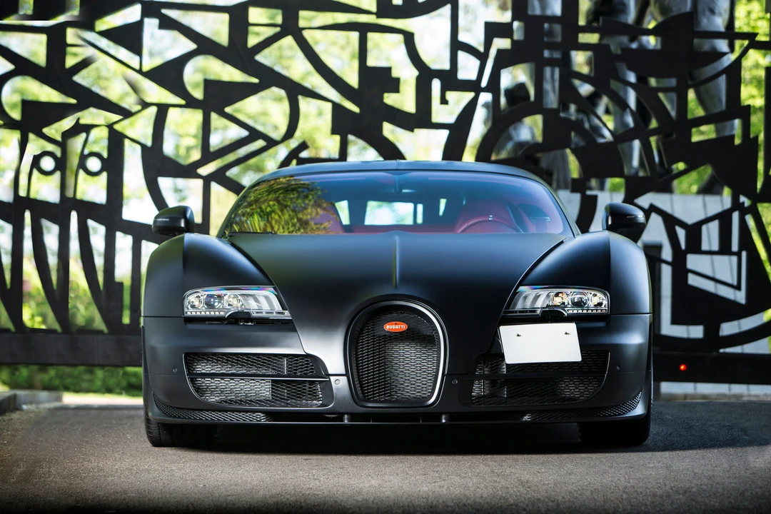 2012 Bugatti Veyron Super Sport - Image 31 of 31