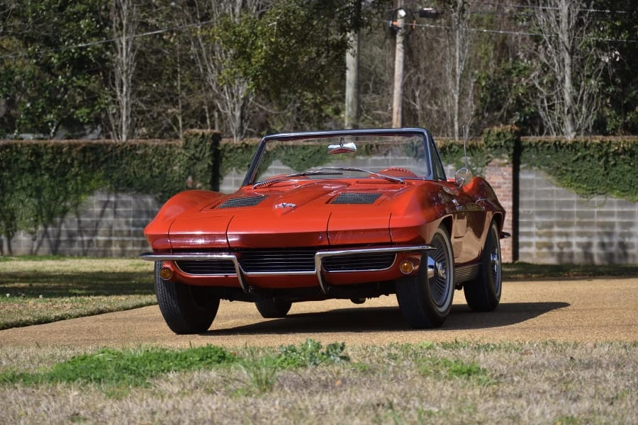 Chevrolet Corvette C2 - Image 28 of 31