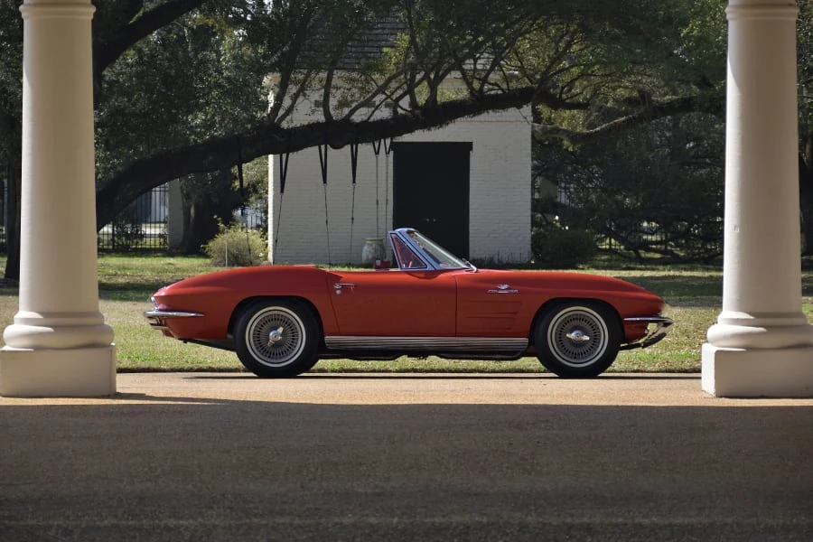 Chevrolet Corvette C2 - Image 20 of 31