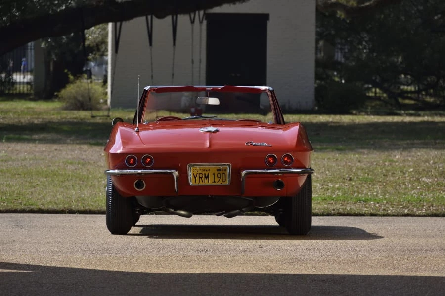 Chevrolet Corvette C2 - Image 11 of 31