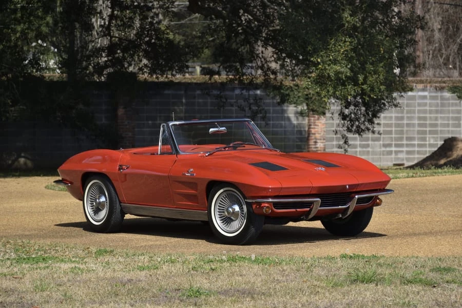 Chevrolet Corvette C2 - Image 12 of 31