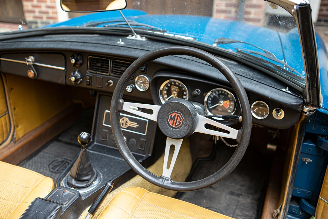 1973 MG MGB Roadster - Image 12 of 19