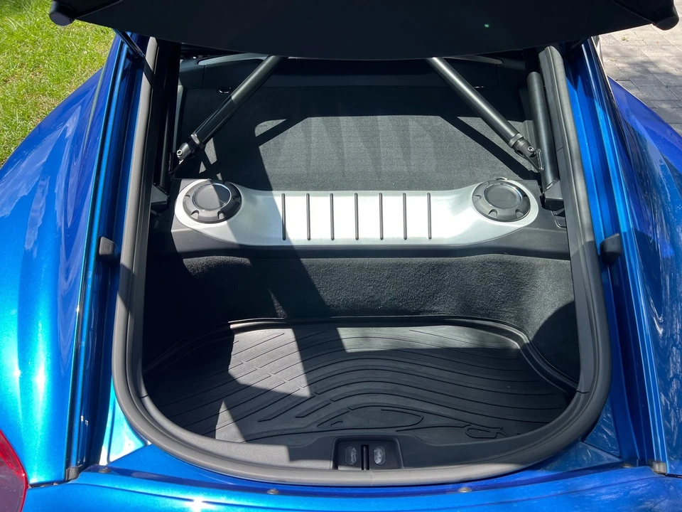 2016 Porsche 981 Cayman GT4 - Image 17 of 26