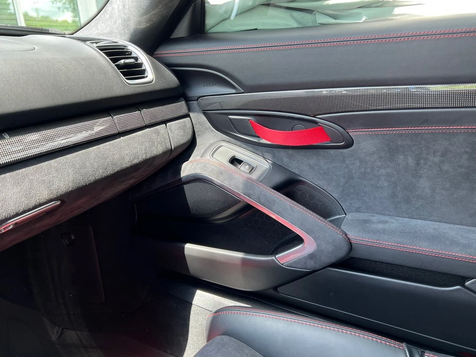2016 Porsche 981 Cayman GT4 - Image 20 of 26