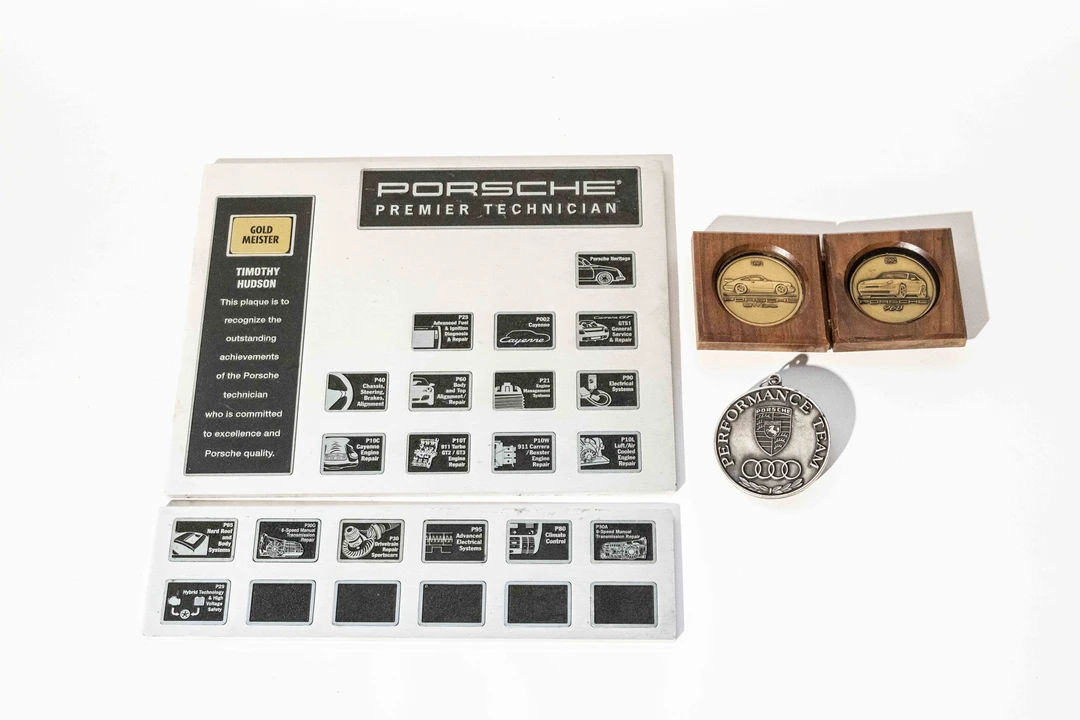 0 Porsche - Image 22 of 28