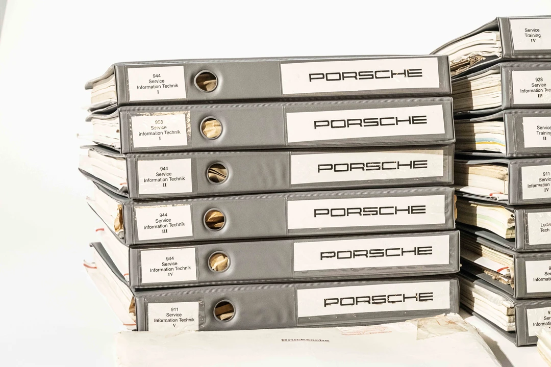 9999 Porsche - Image 24 of 31