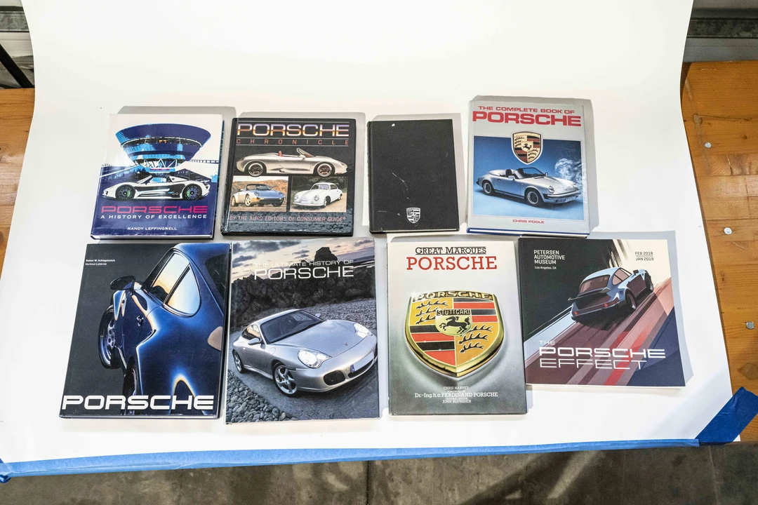 9999 Porsche - Image 5 of 31