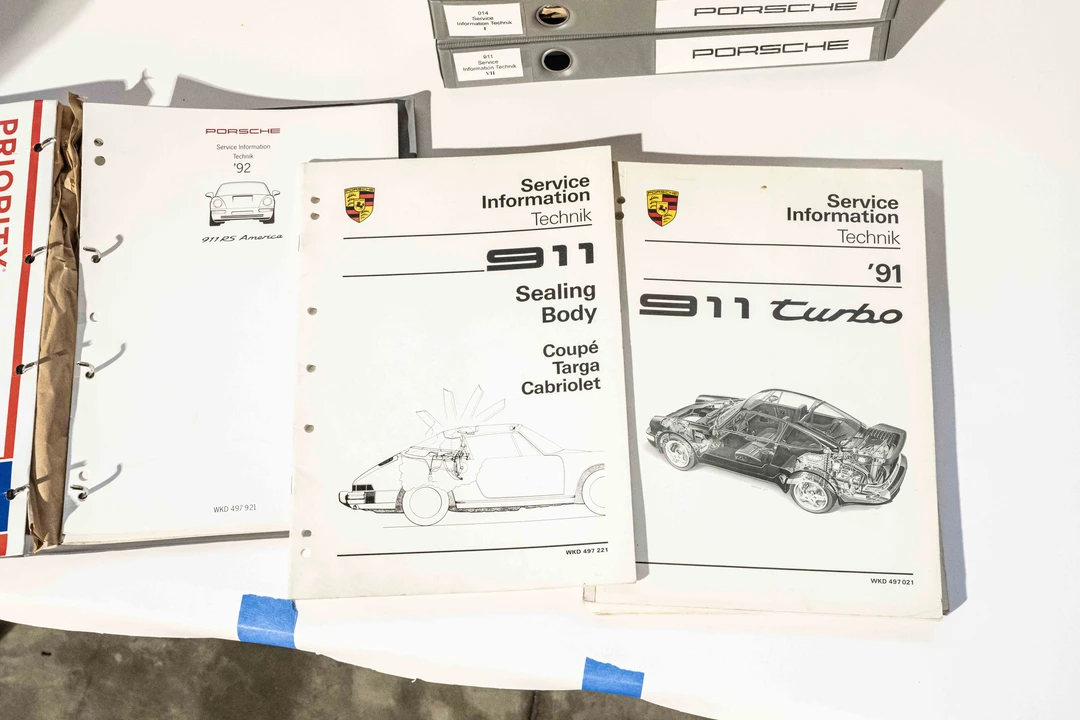 9999 Porsche - Image 30 of 31