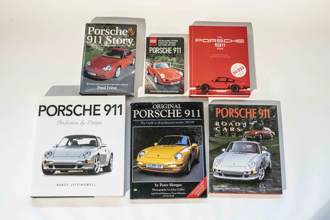 9999 Porsche - Image 3 of 31