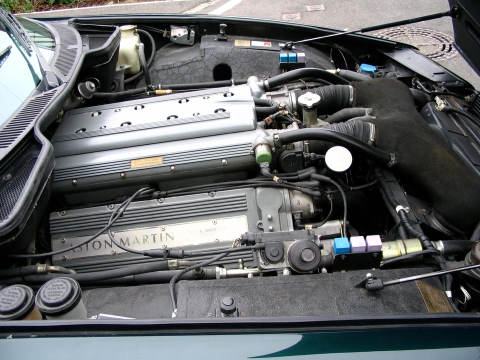1994 Aston Martin Virage - Image 2 of 3