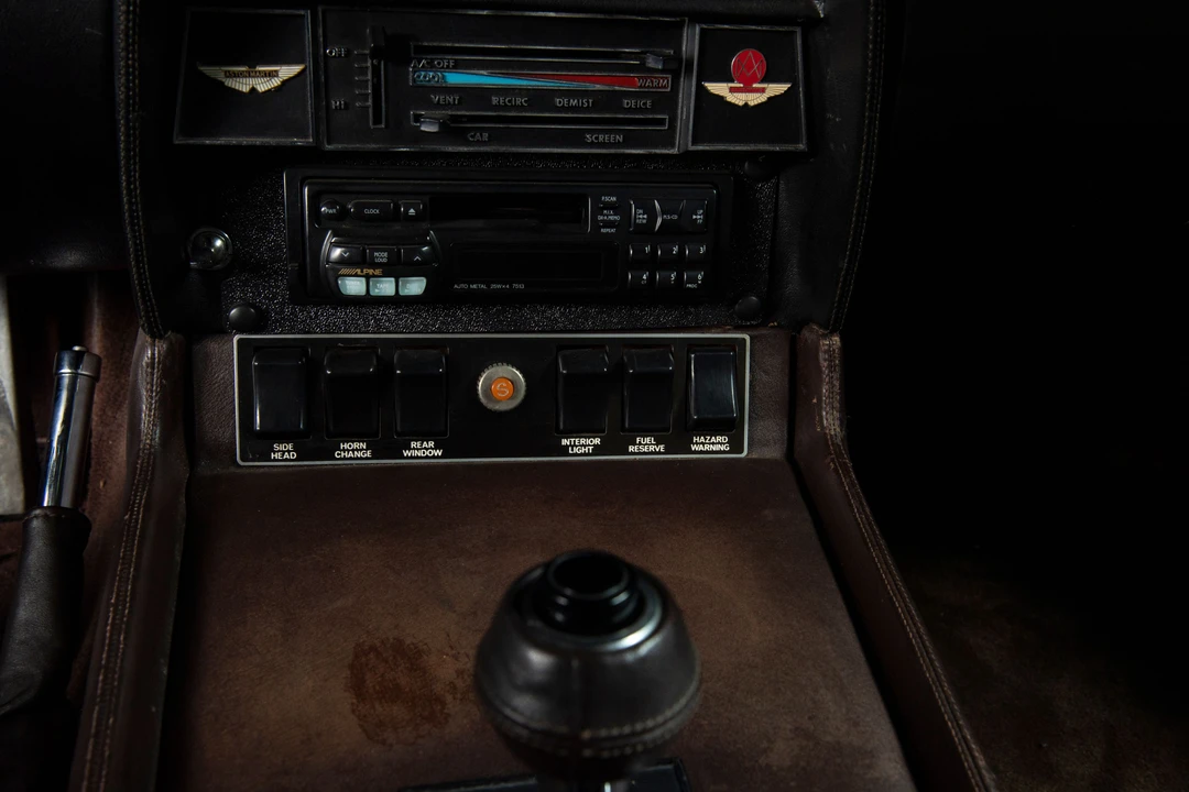 1971 Aston Martin DBS V8 - Image 9 of 31