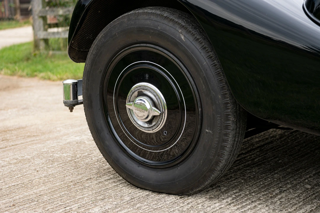 1937 Lagonda - Image 10 of 31