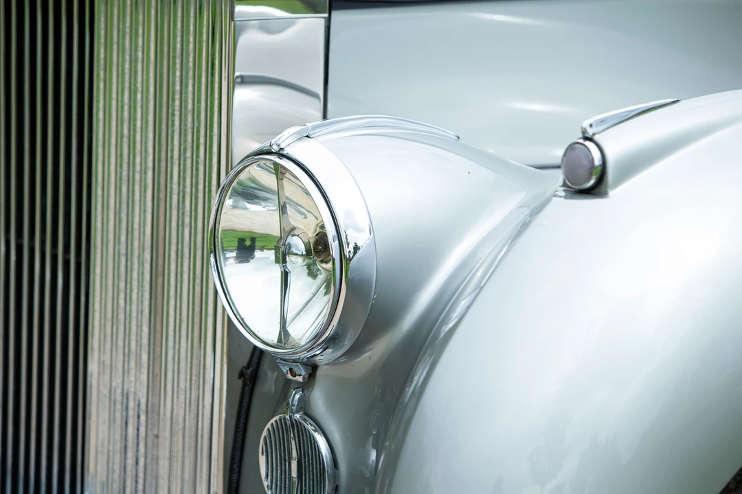 1954 Rolls-Royce Silver Dawn - Image 15 of 31