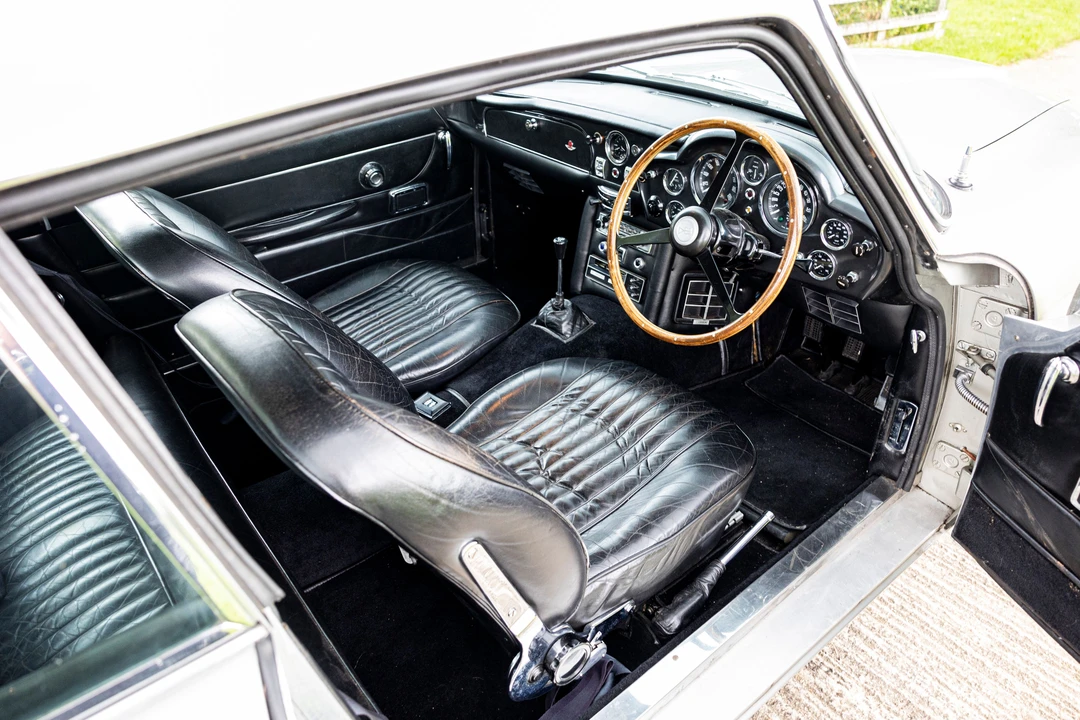 1969 Aston Martin DB6 - Image 26 of 27