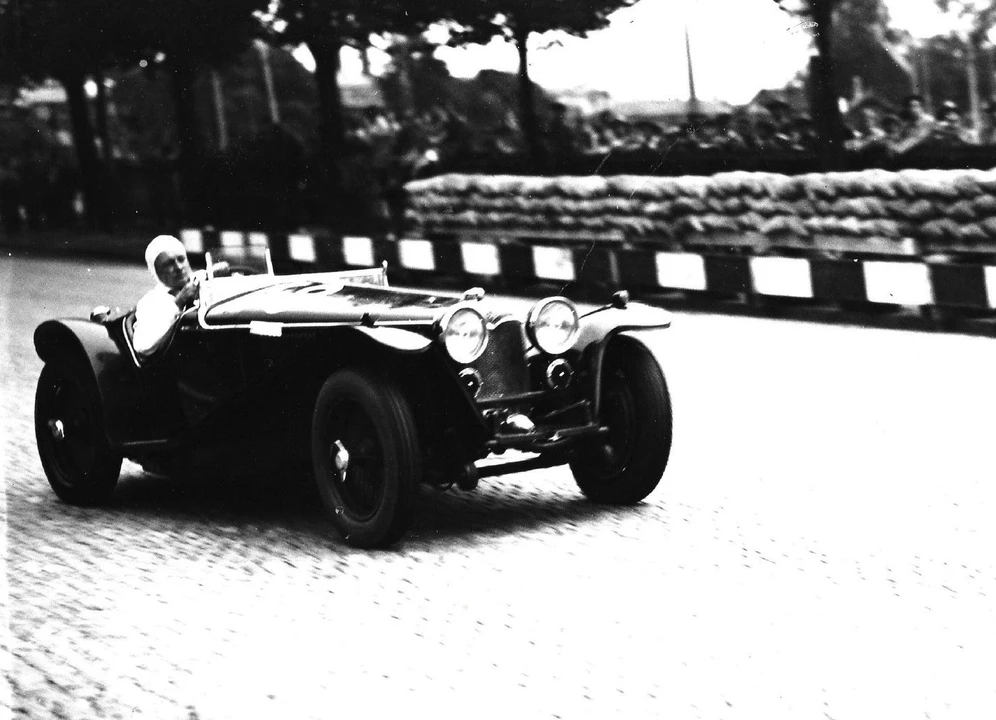 1935 Riley - Image 5 of 31