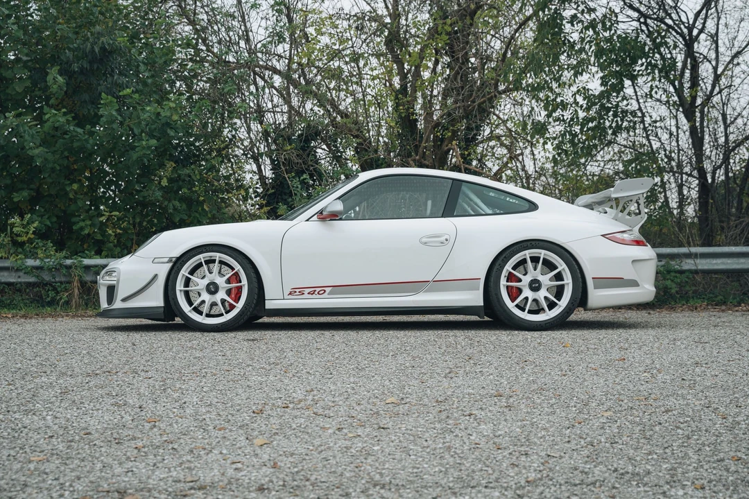 2011 Porsche 997 GT3 RS - Image 3 of 9