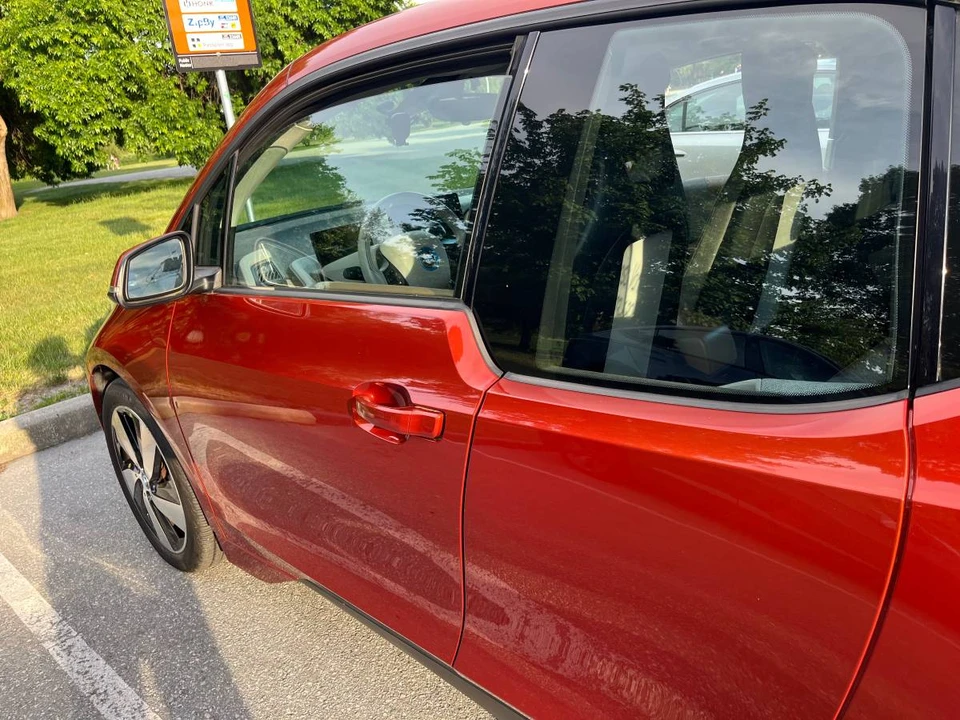 2014 BMW i3 - Image 5 of 14