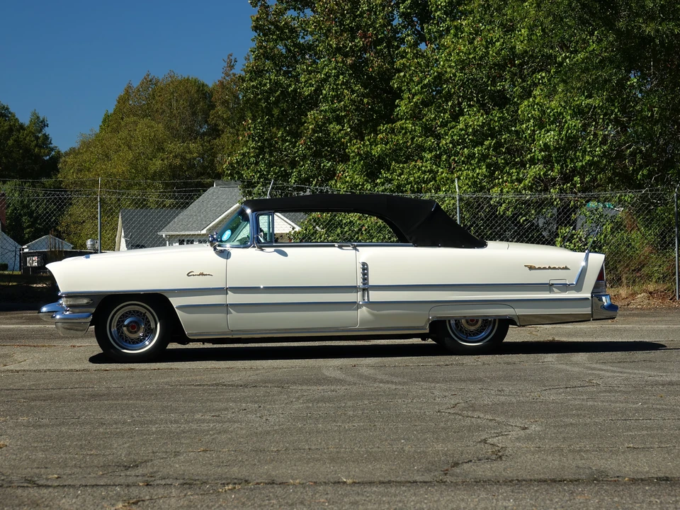 1956 Packard Caribbean - Image 11 of 31