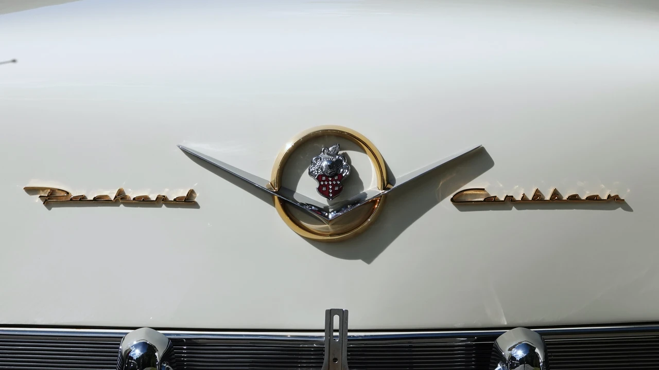 1956 Packard Caribbean - Image 28 of 31