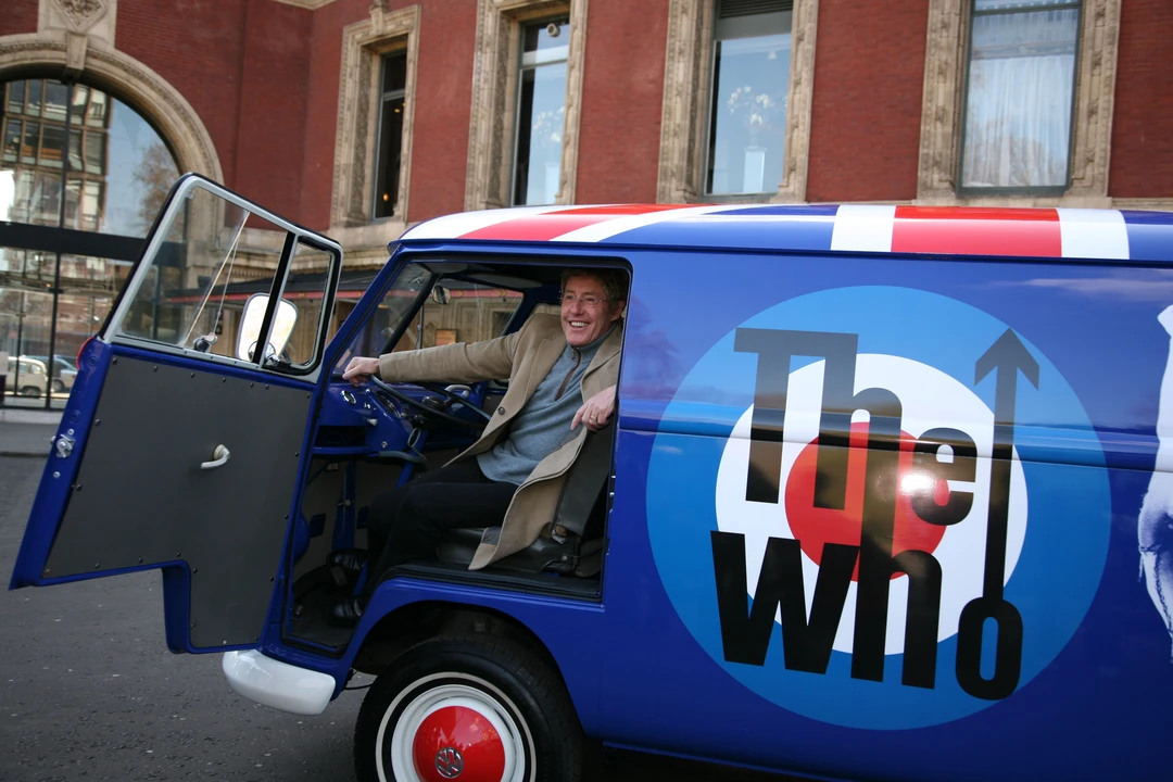 1965 Volkswagen Split-Window Bus - Image 3 of 11