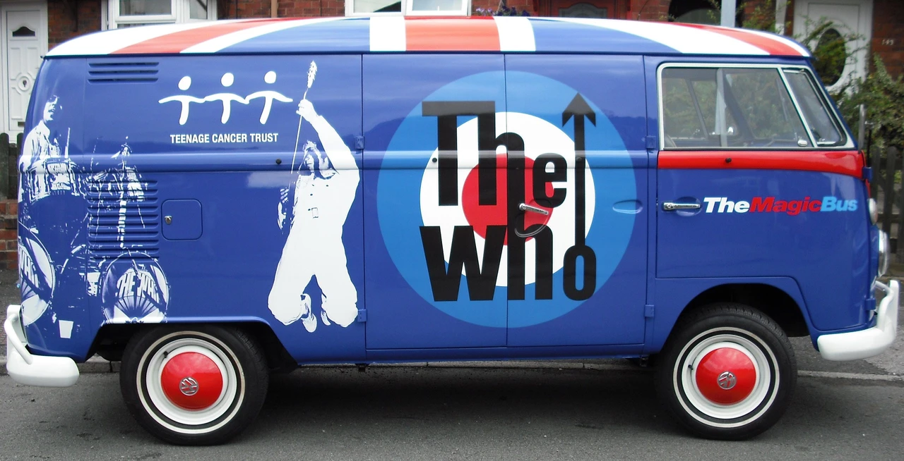 1965 Volkswagen Split-Window Bus - Image 9 of 11