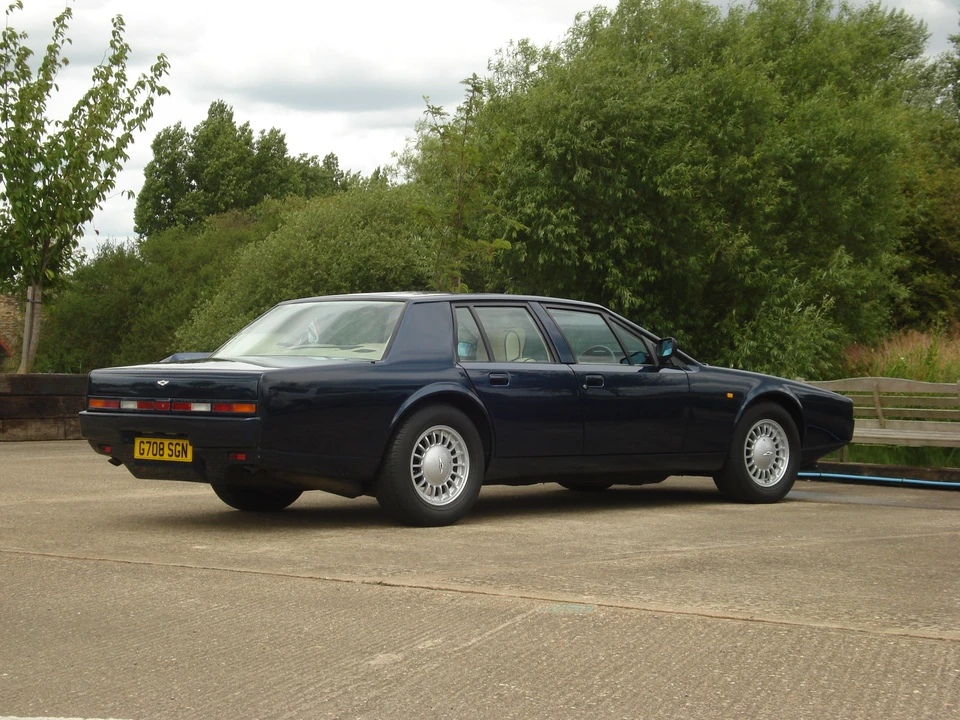 1990 Aston Martin Lagonda - Image 7 of 9