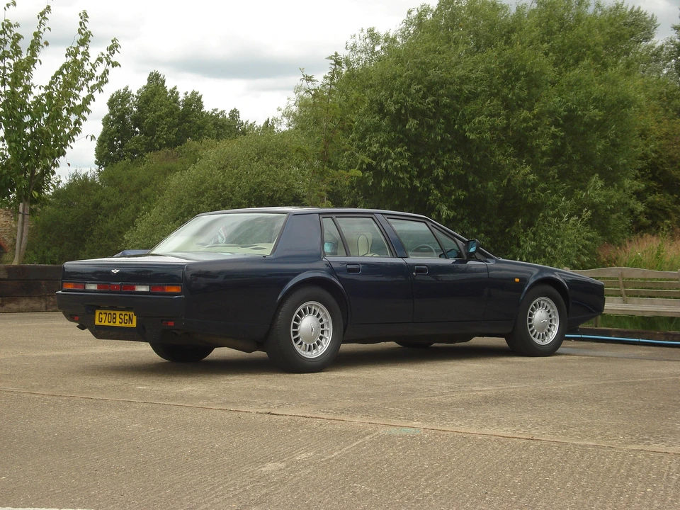 1990 Aston Martin Lagonda - Image 8 of 8