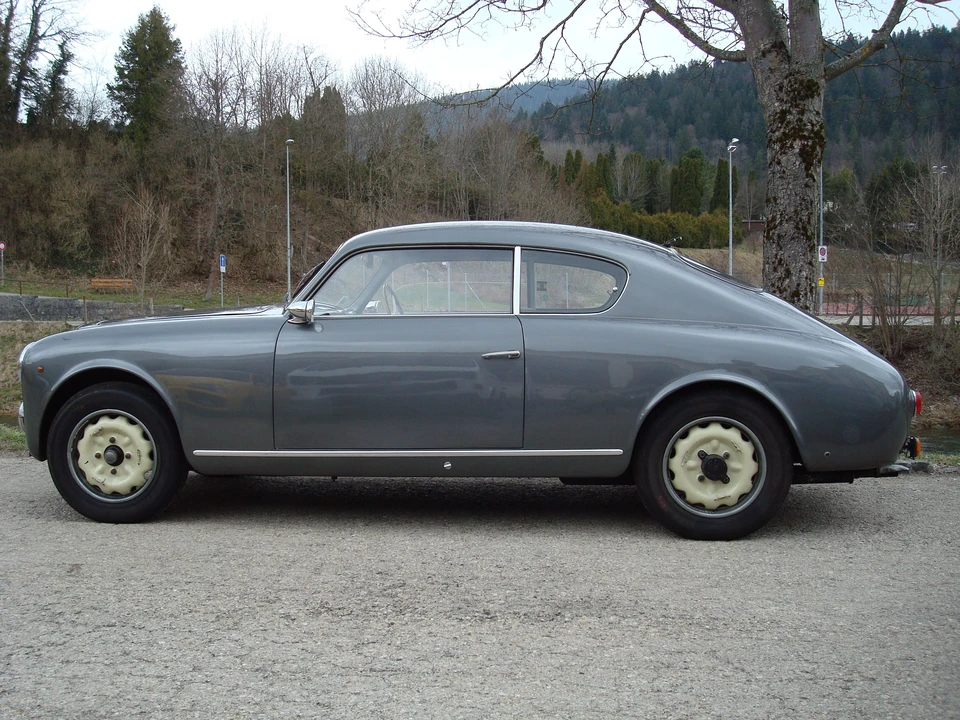 1954 Lancia Aurelia - Image 15 of 24