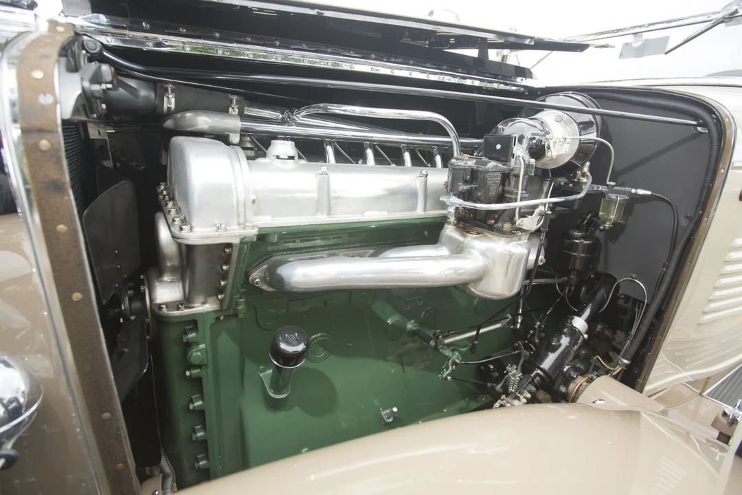 1933 Stutz Vertical Eight - Image 10 of 27