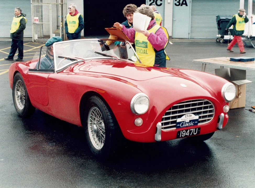 1957 AC Ace & Aceca - Image 10 of 10