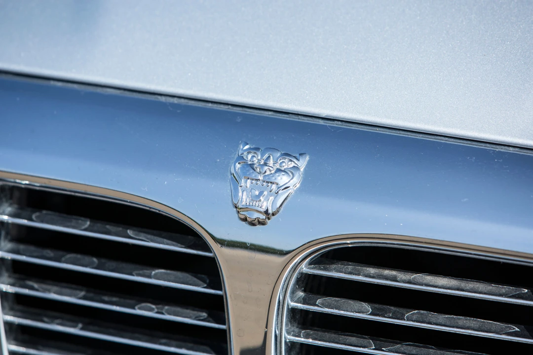 2010 Jaguar X351 XJ - Image 6 of 26