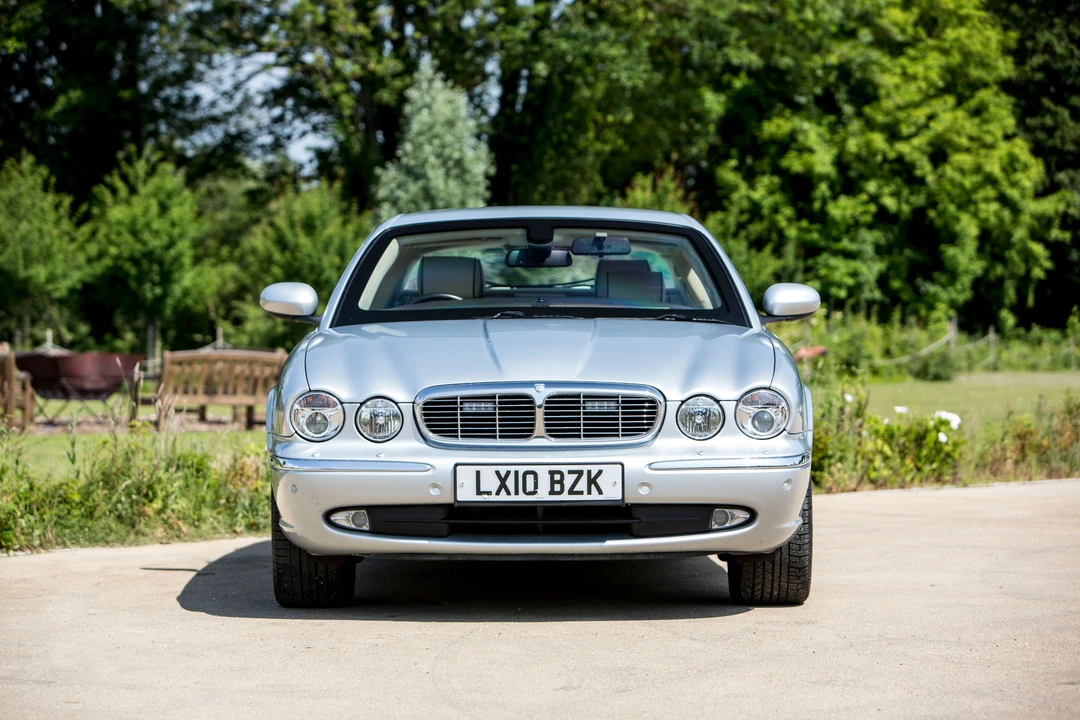 2010 Jaguar X351 XJ - Image 24 of 26