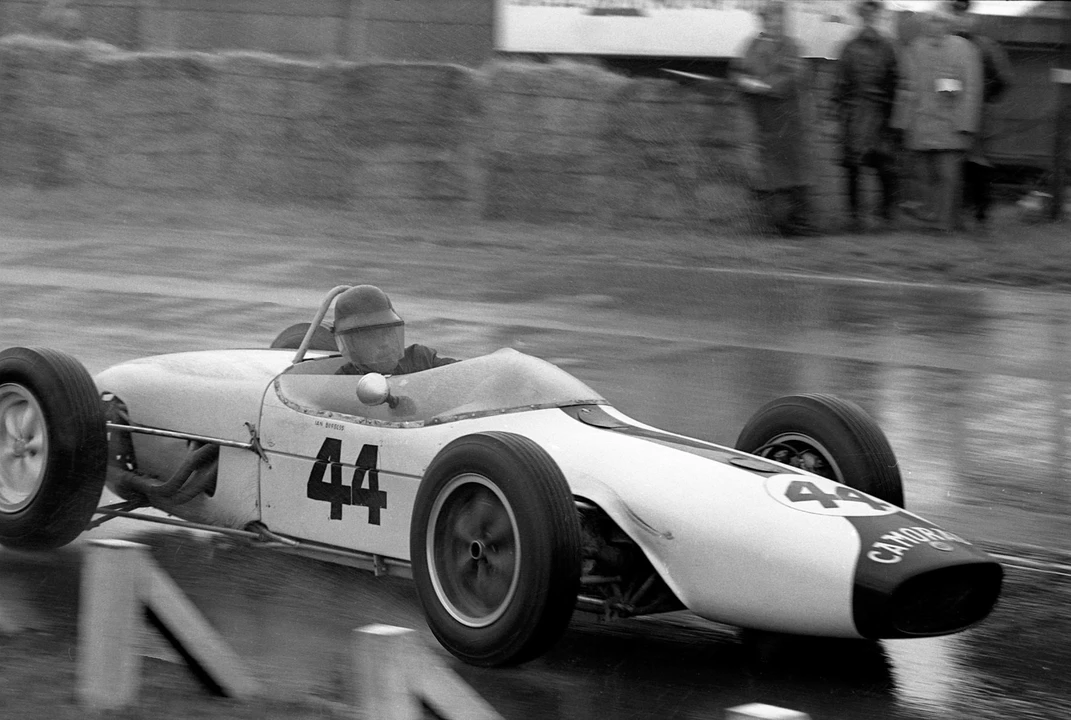 Lotus Open-Wheel - Image 5 of 13