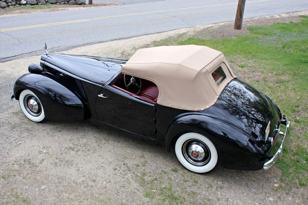 1938 Packard Eight - Image 3 of 17