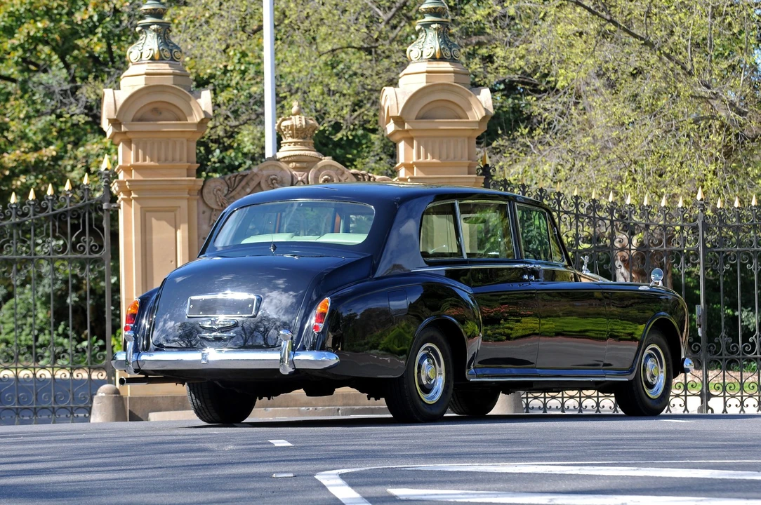 1967 Rolls-Royce Phantom V - Image 17 of 22