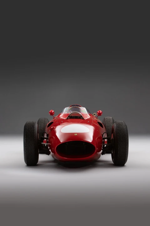 Ferrari Dino - Image 20 of 31
