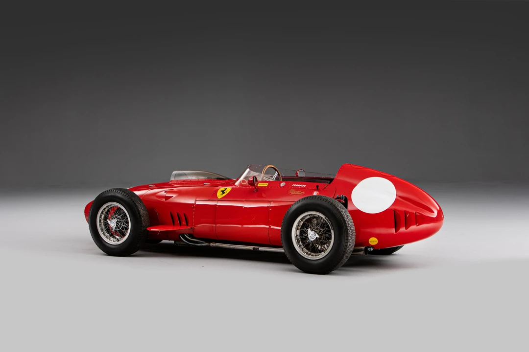 Ferrari Dino - Image 15 of 31