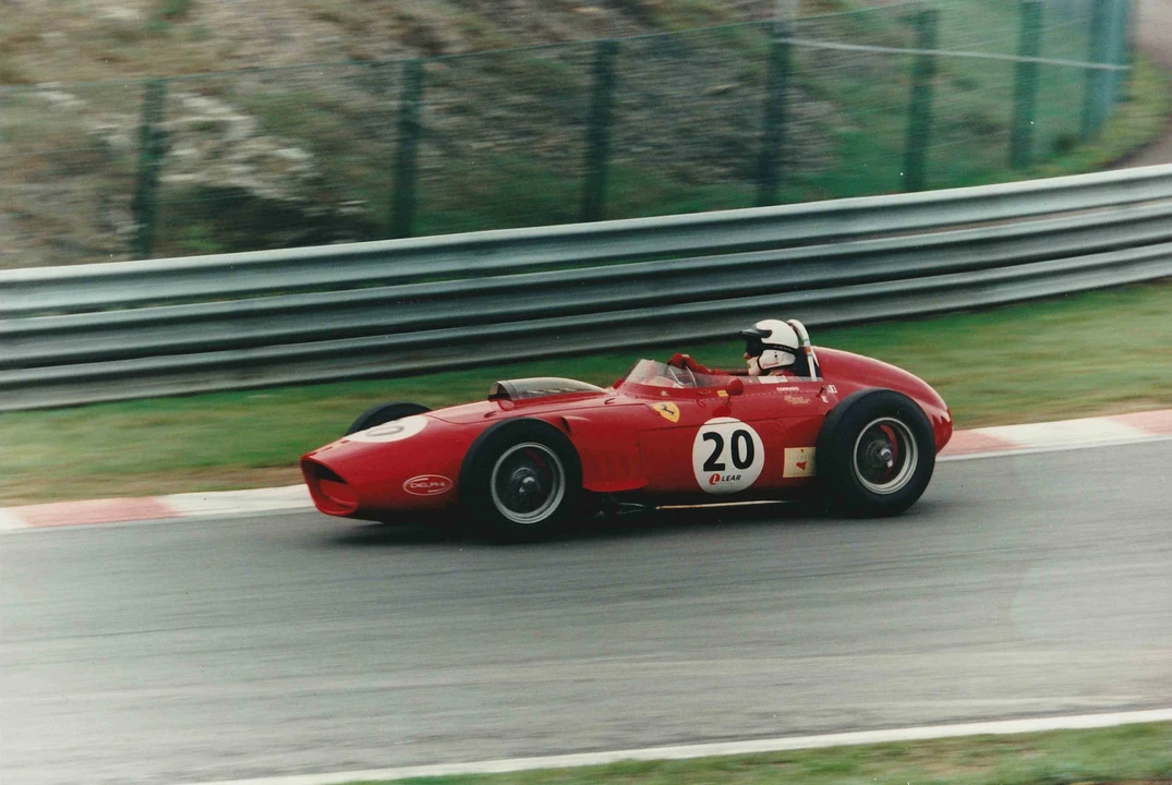 Ferrari Dino - Image 5 of 31
