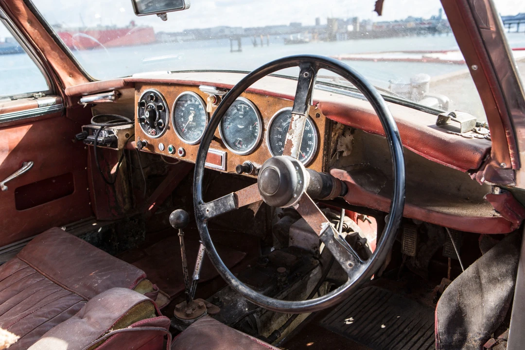 1956 Alpine - Image 5 of 13