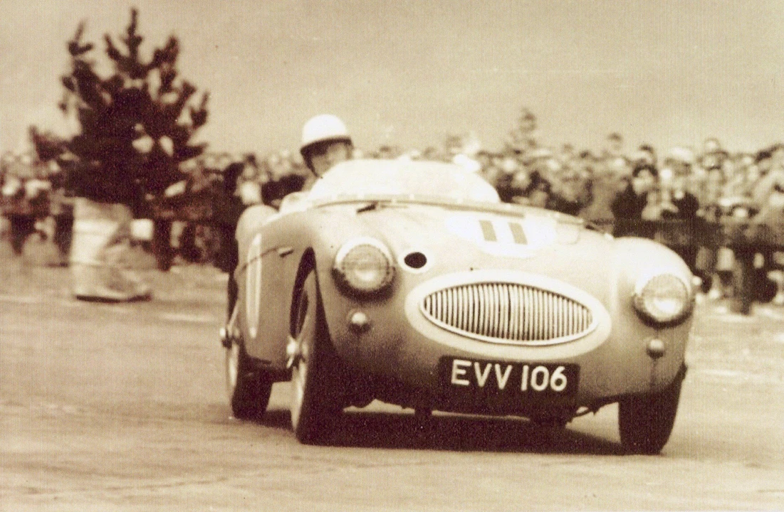 1955 Austin-Healey 100 - Image 3 of 31
