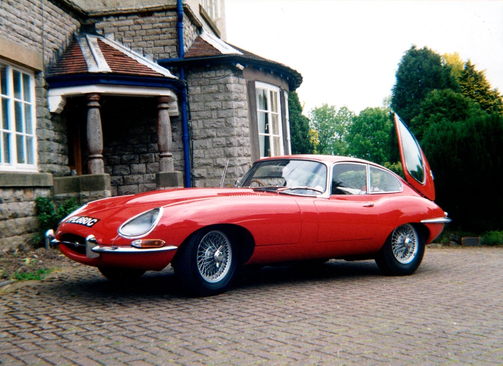 1965 Jaguar E-Type Series 1 - Image 3 of 3