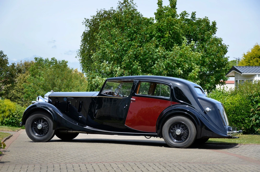 1937 Rolls-Royce Phantom III - Image 13 of 17