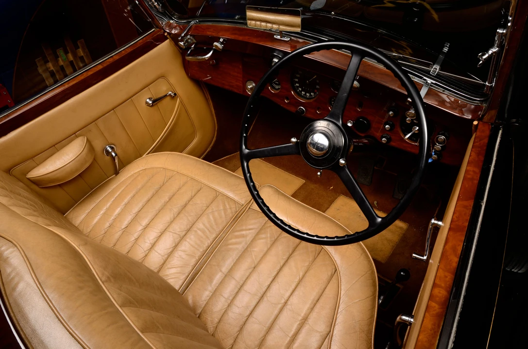 1937 Rolls-Royce Phantom III - Image 2 of 17