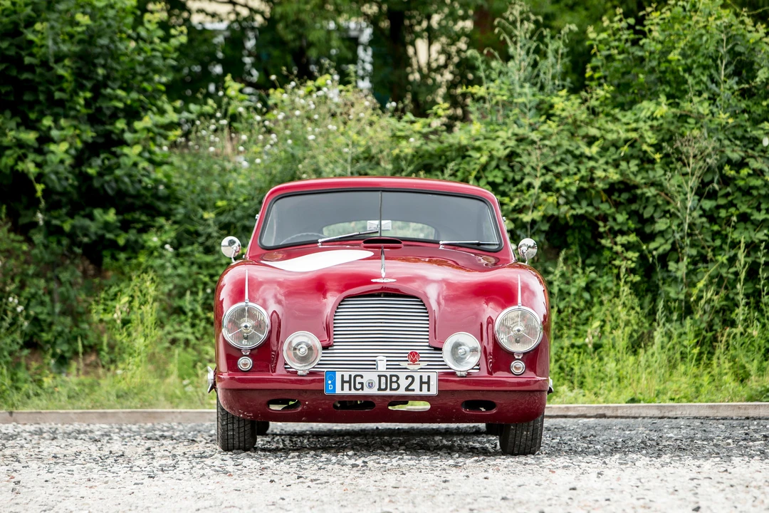 1952 Aston Martin DB1 & DB2 & DB2/4 & DB Mark III - Image 11 of 20