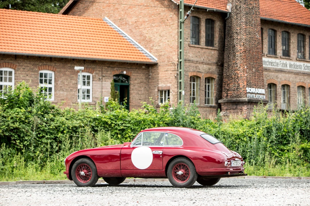 1952 Aston Martin DB1 & DB2 & DB2/4 & DB Mark III - Image 4 of 20
