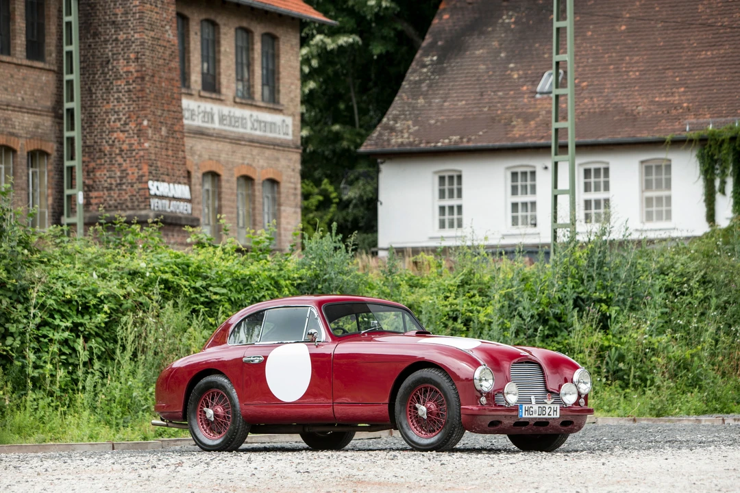 1952 Aston Martin DB1 & DB2 & DB2/4 & DB Mark III - Image 10 of 20