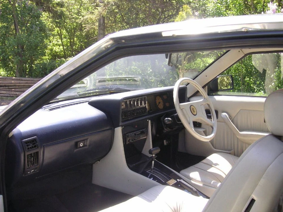 1985 Bitter - Image 3 of 4