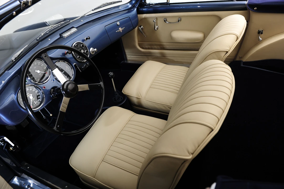 1954 Aston Martin DB1 & DB2 & DB2/4 & DB Mark III - Image 10 of 15